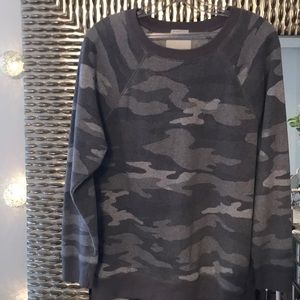 American eagle sweatshirt